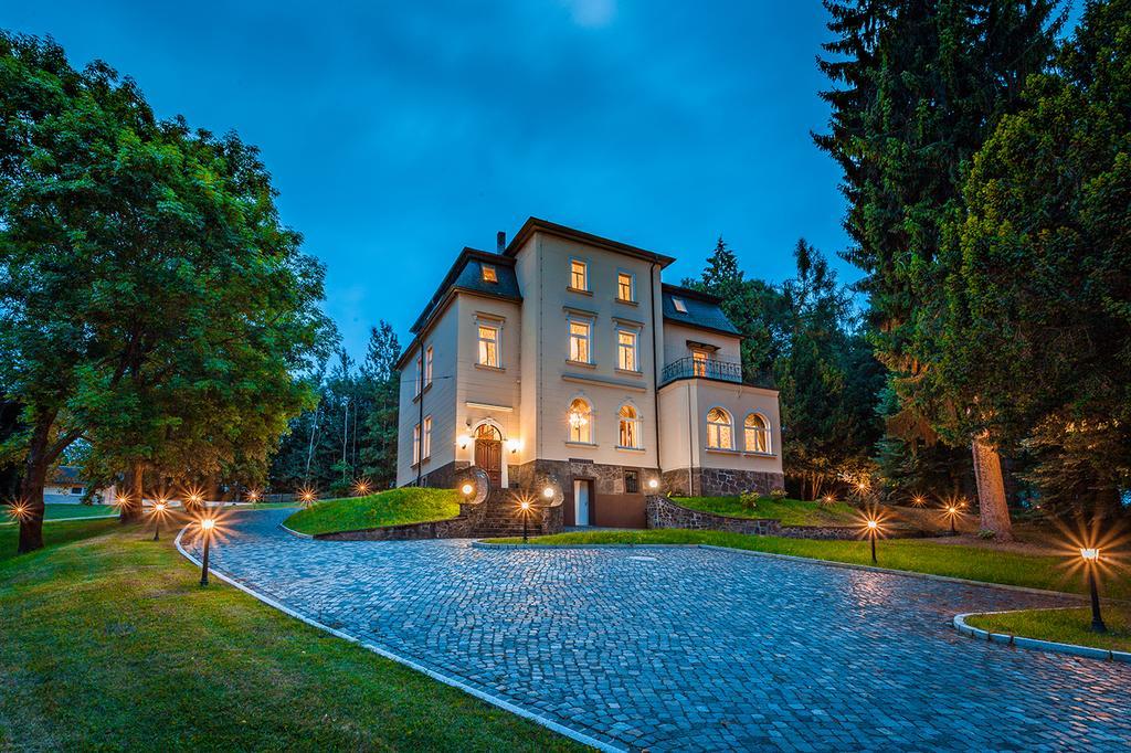 Parkhotel Muldental Colditz Exterior foto
